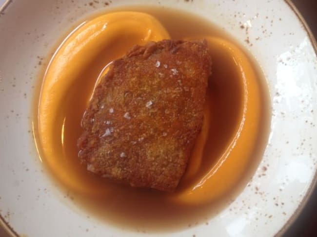 Exquisito plato de cochino negro canario (Qué Leche).