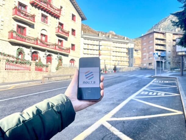 Els bitllets es podran comprar a través de l'app de Mou_T_B o al mateix bus.