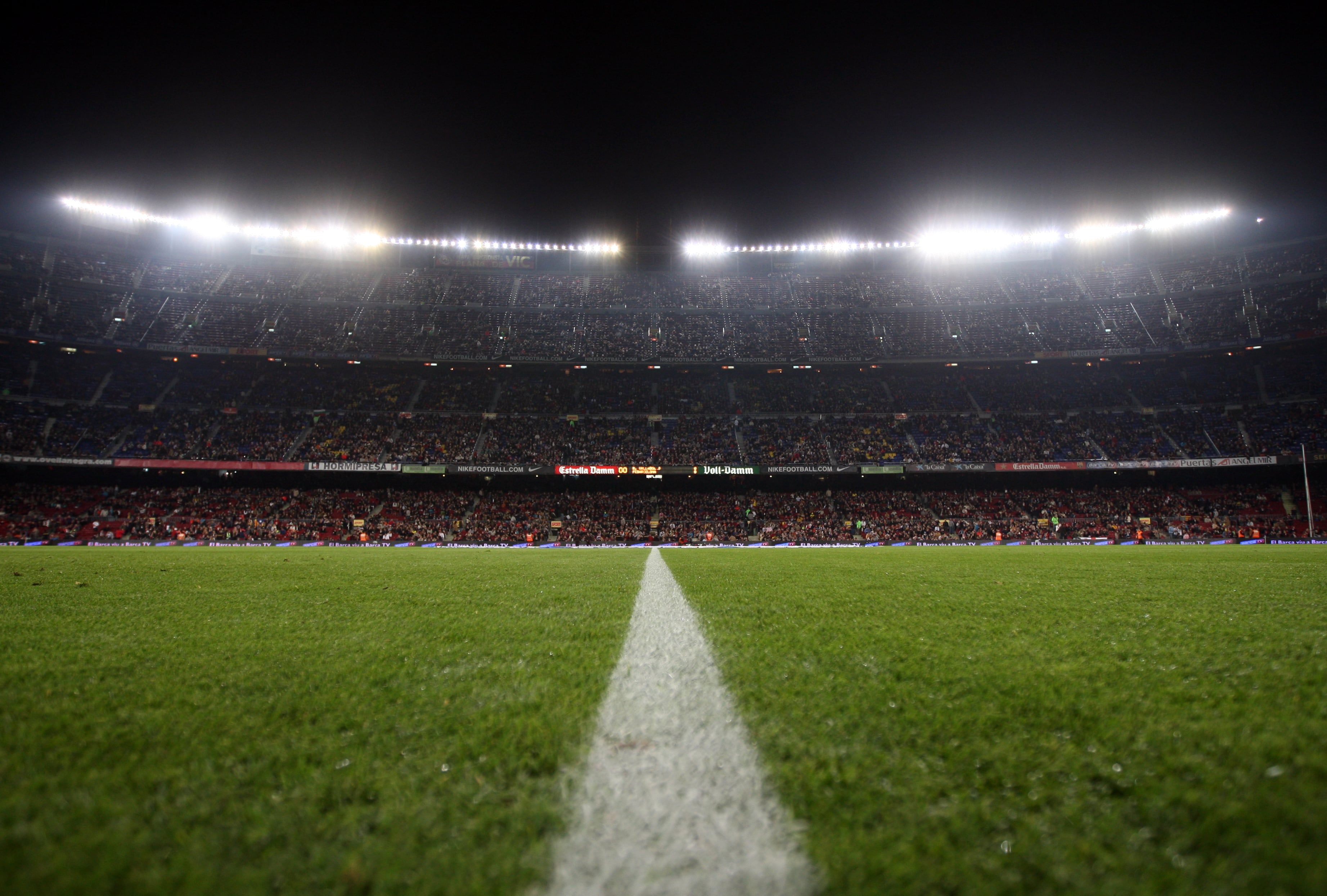 Spotify Camp Nou en un partido del Barça ante el Real Valladolid.