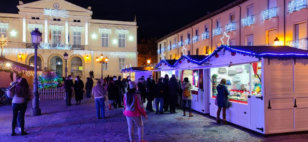 Apertura del mercado navideño de la Plaza Mayor
