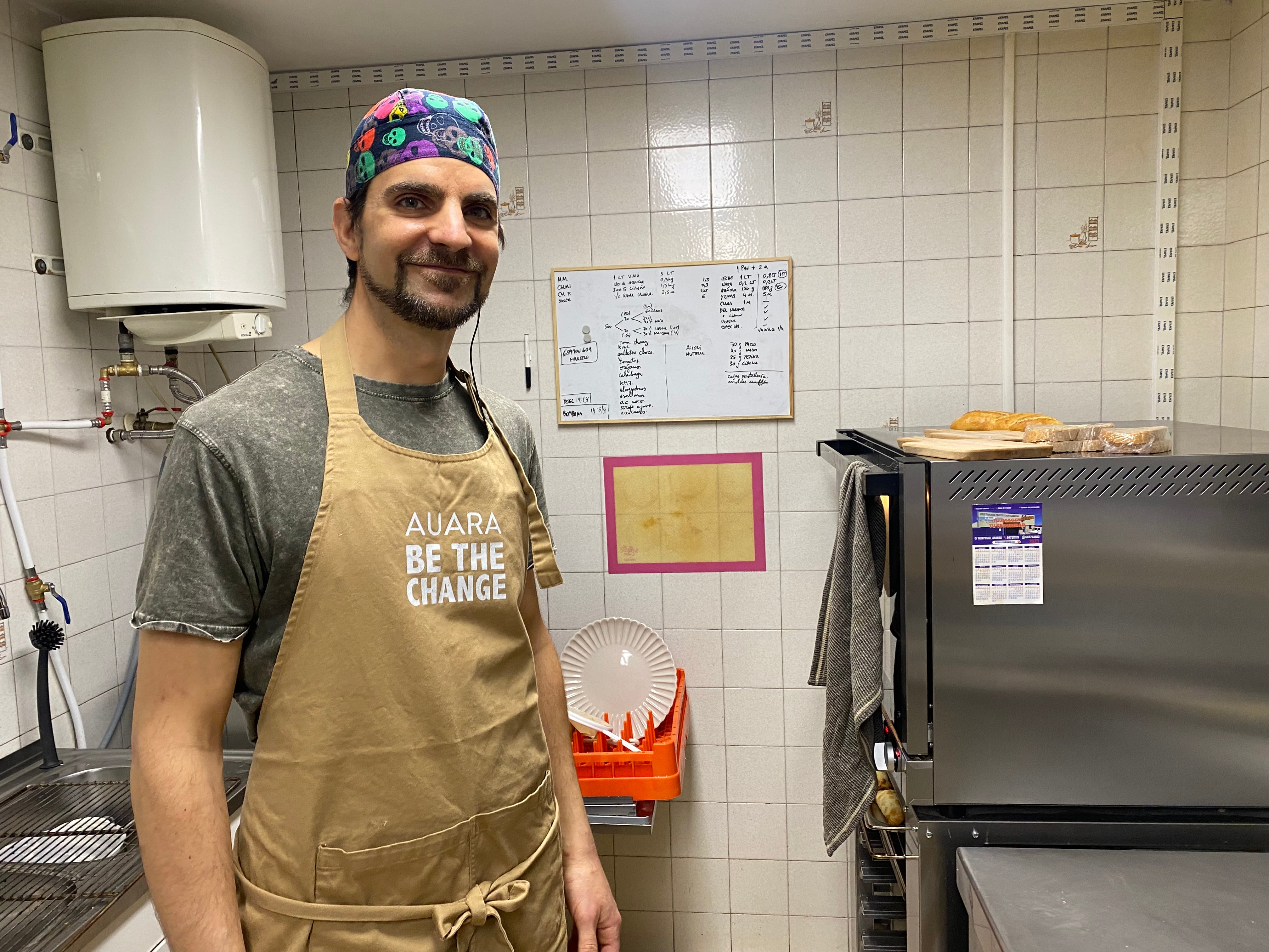 Fernando, en la cocina de Munay