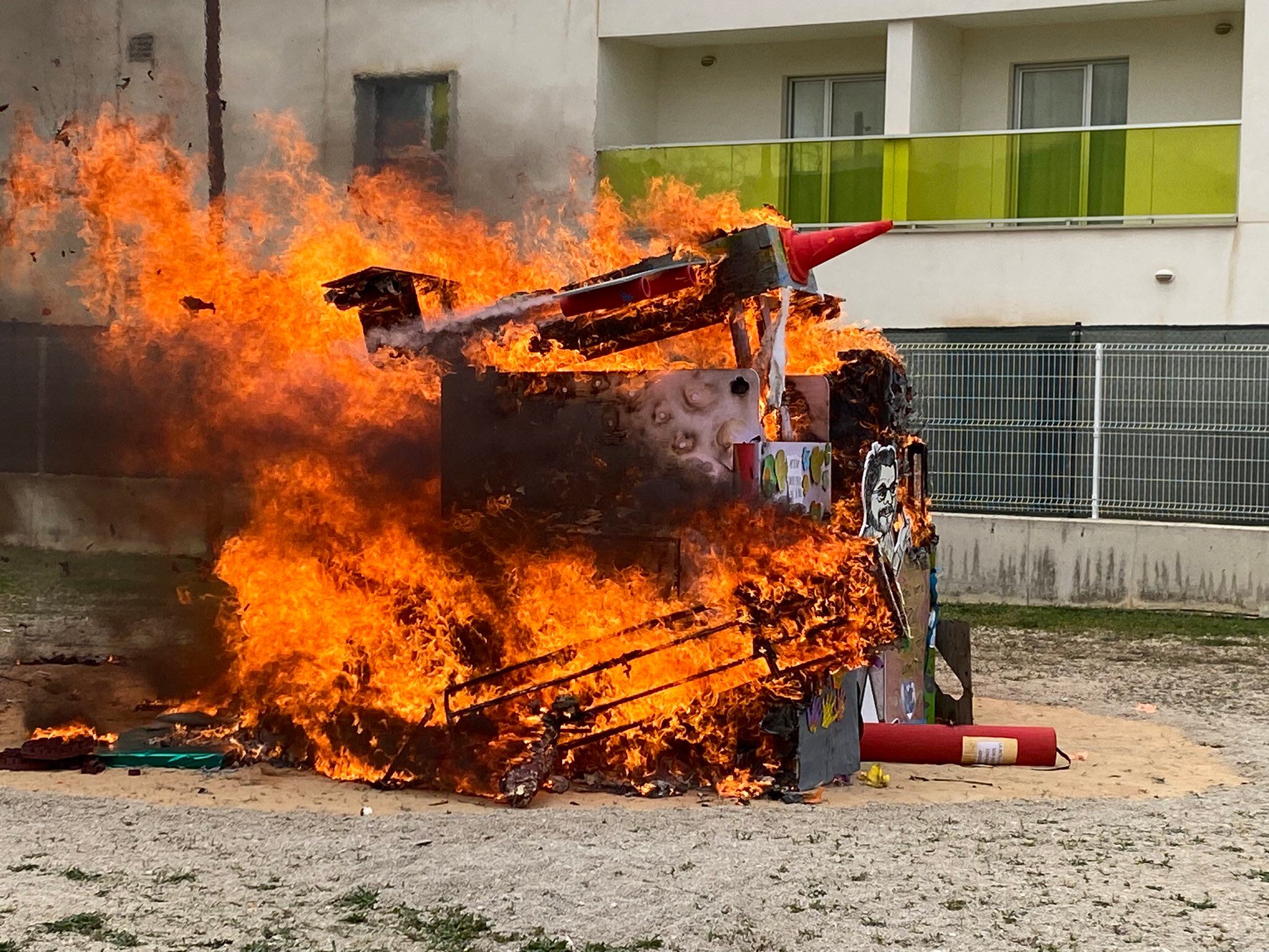 Falla del CRIS y del CEEM