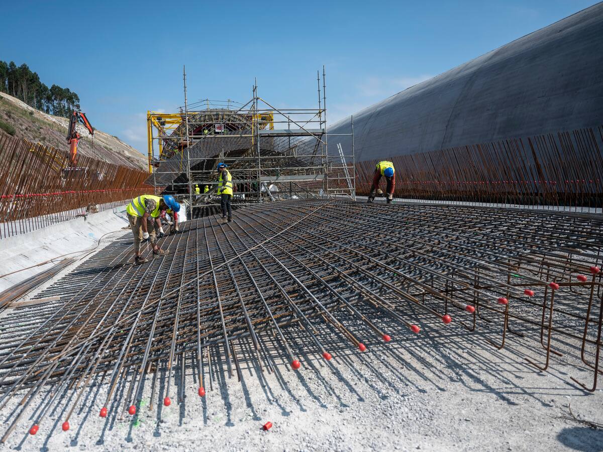 Abierto al tráfico el ramal Oviedo-Palencia del enlace de las autovías A-67 y A-8