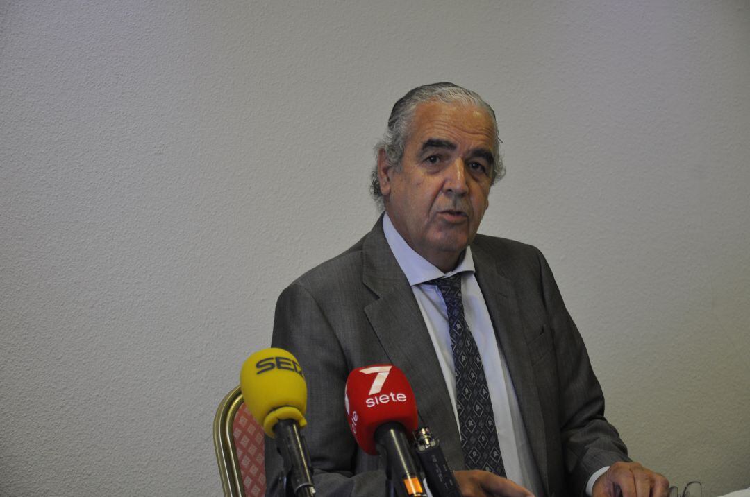 Ignacio de la Calle durante la rueda de prensa en el Royal Sherry