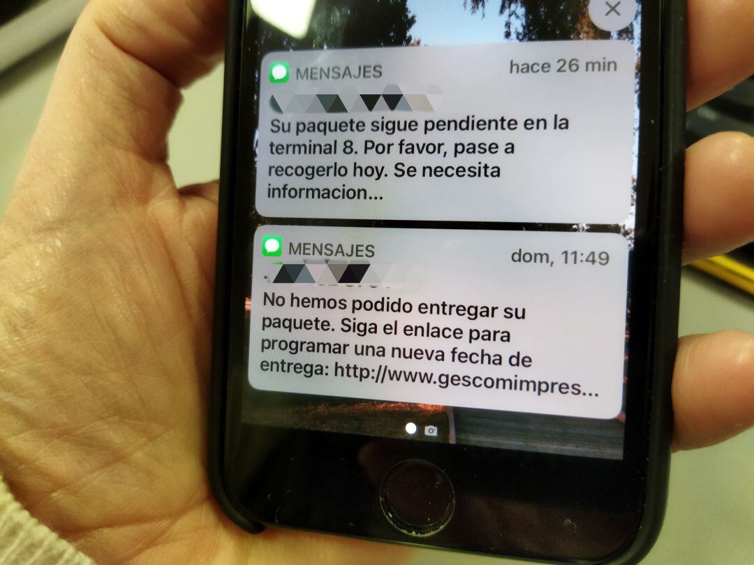 La OMIC alerta del fraude de los SMS que informan de la incidencia en la entrega de falsos paquetes.