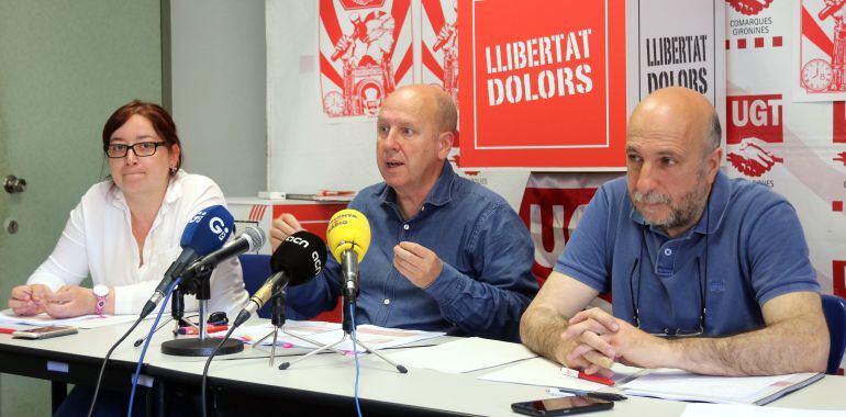 Núria Rocadembosch, tècnica d'ocupació de la UGT; Xavier Casas, secretari general i Jorge Iglesias, secretari d'organització.