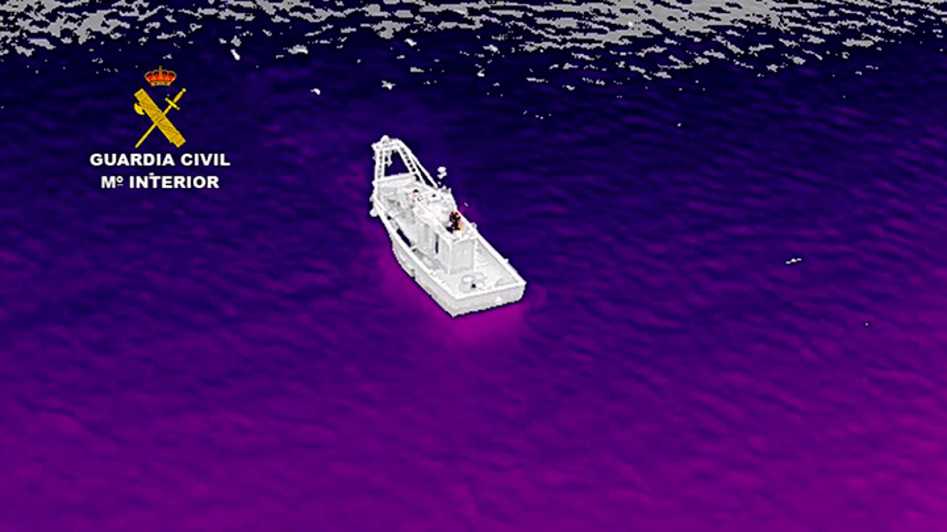 La embarcación se encontraba en aguas de Doñana