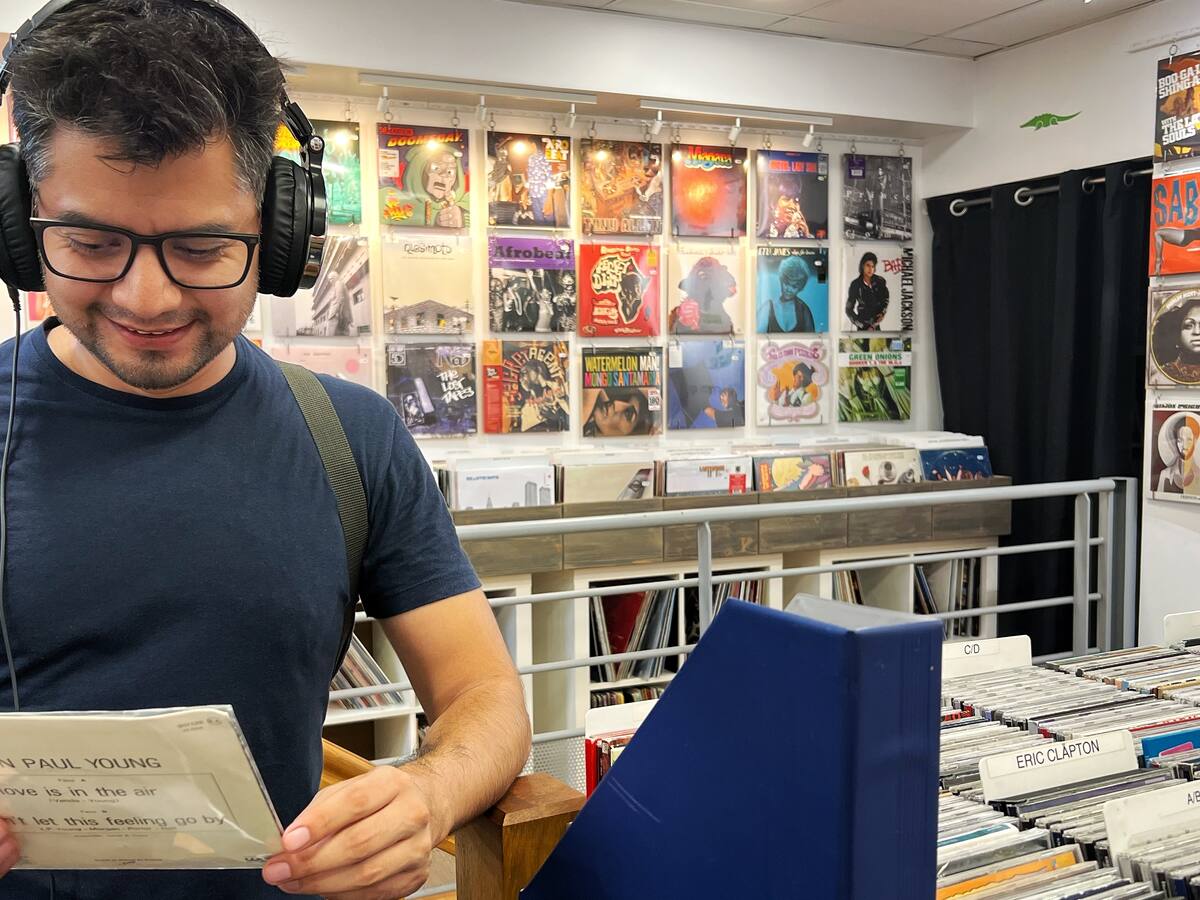 “Una canción para cada día de la semana”, espacio musical conducido por Gustavo López Fausto