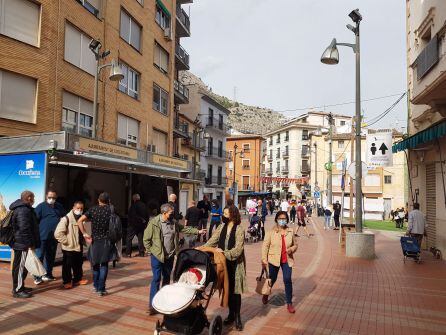 Cocentaina estrena un stand propio de promoción turística en la parte final del Passeig del Comtat