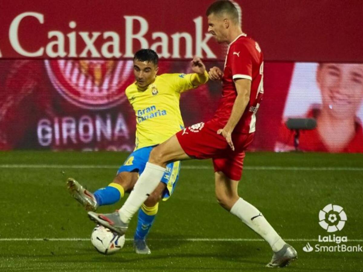 Rober: "Ellos tienen jugadores más hechos, pero en un derbi no hay favorito"