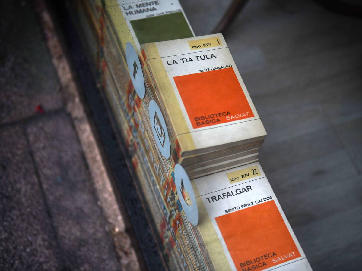 Llibres a Wallapop: exemplars que es venen a preu de saldo amb un valor real de 500 euros