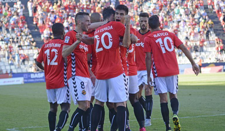 Els jugadors del Nàstic celebren el gol de Marcos Jiménez de la Espada.