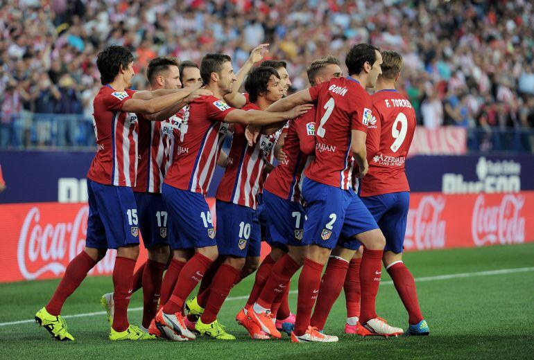 Los jugadores del Atlético celebran el gol de Griezmann al Getafe