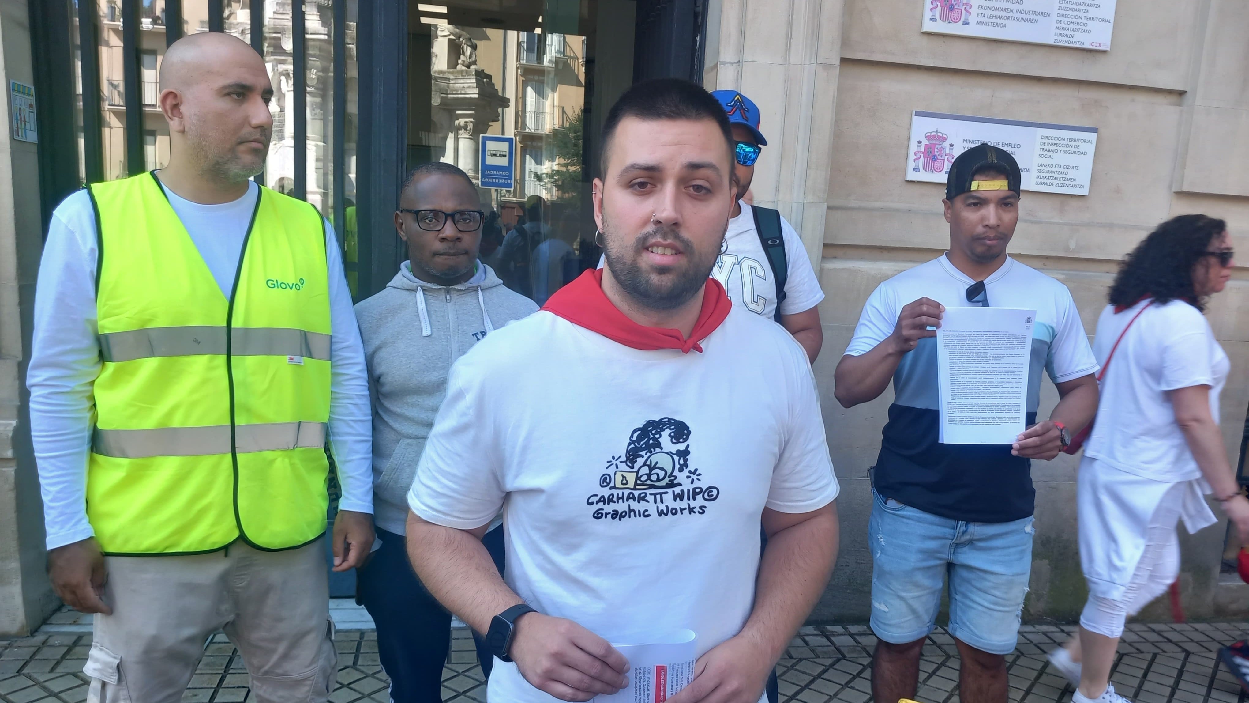 CCOO denuncia 13 infracciones legales de Glovo a sus repartidores en Pamplona. Cadena SER