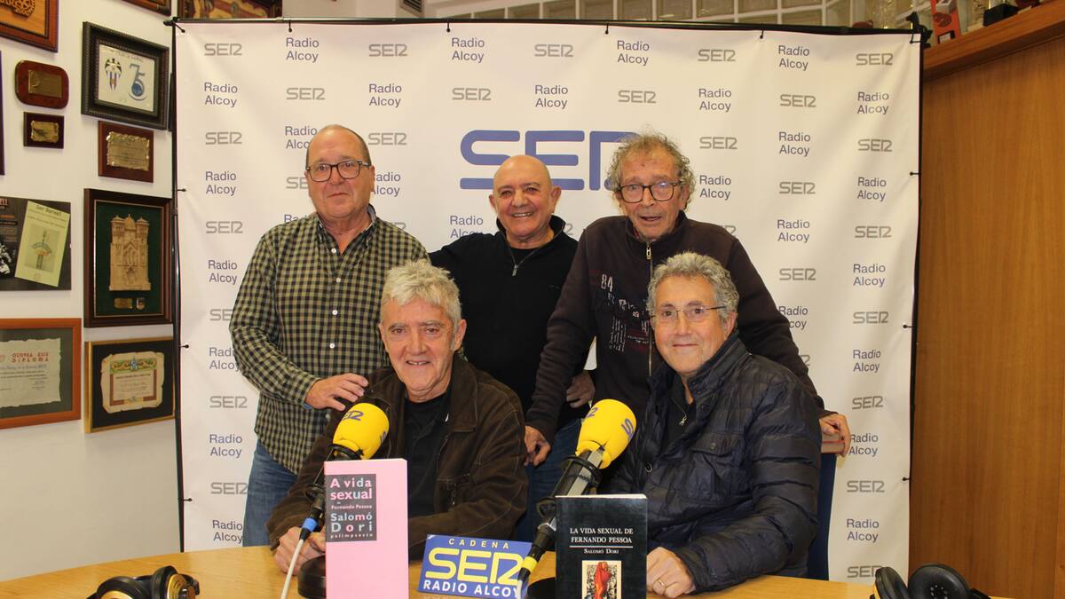 Salomó Dori es torna a reunir 30 anys després a Ràdio Alcoi (09/11/2023)