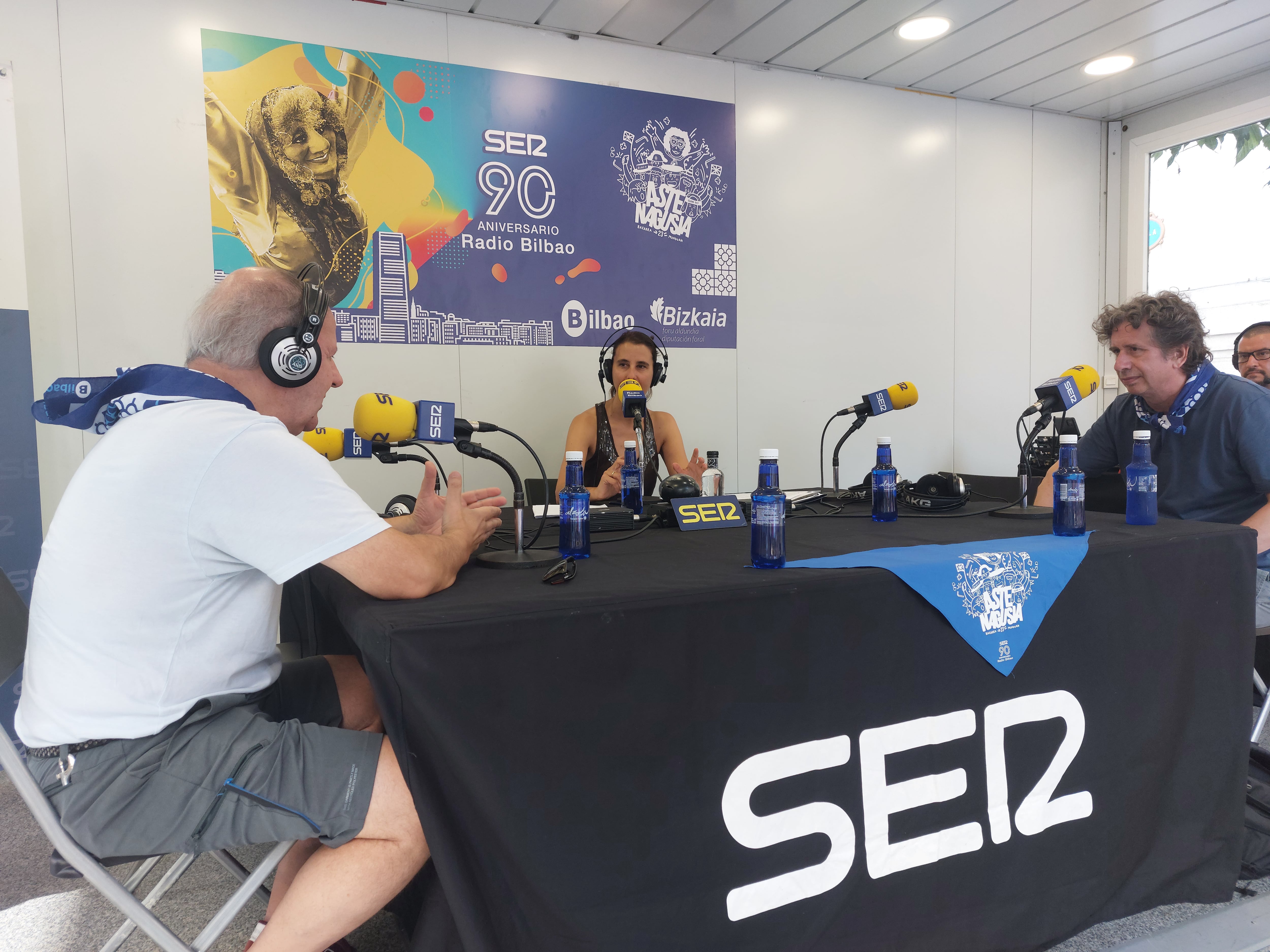 Foto de archivo con Azul Tejerina y Gabino Diego entre otros invitados