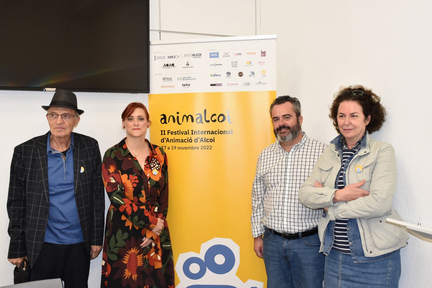Eduard Corbí, Diana Cortés, Raül Llopis y Pilar Blasco tras la presentación de Animalcoi 2022 en el Ayuntamiento.