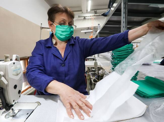 La guía del Gobierno para fabricar tus propias mascarillas artesanales