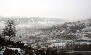 Paisaje de Santiago de la Espada nevado.