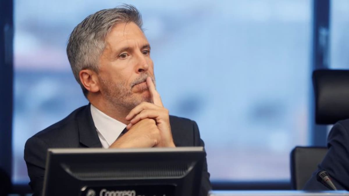 Marlaska ordena retirar la prohibición de tatuajes en la Guardia Civil