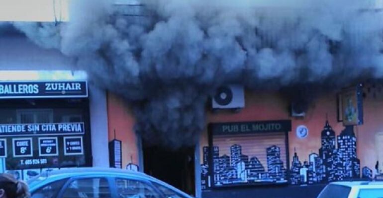 Incendio en un local en el centro de San Sebastián de los Reyes