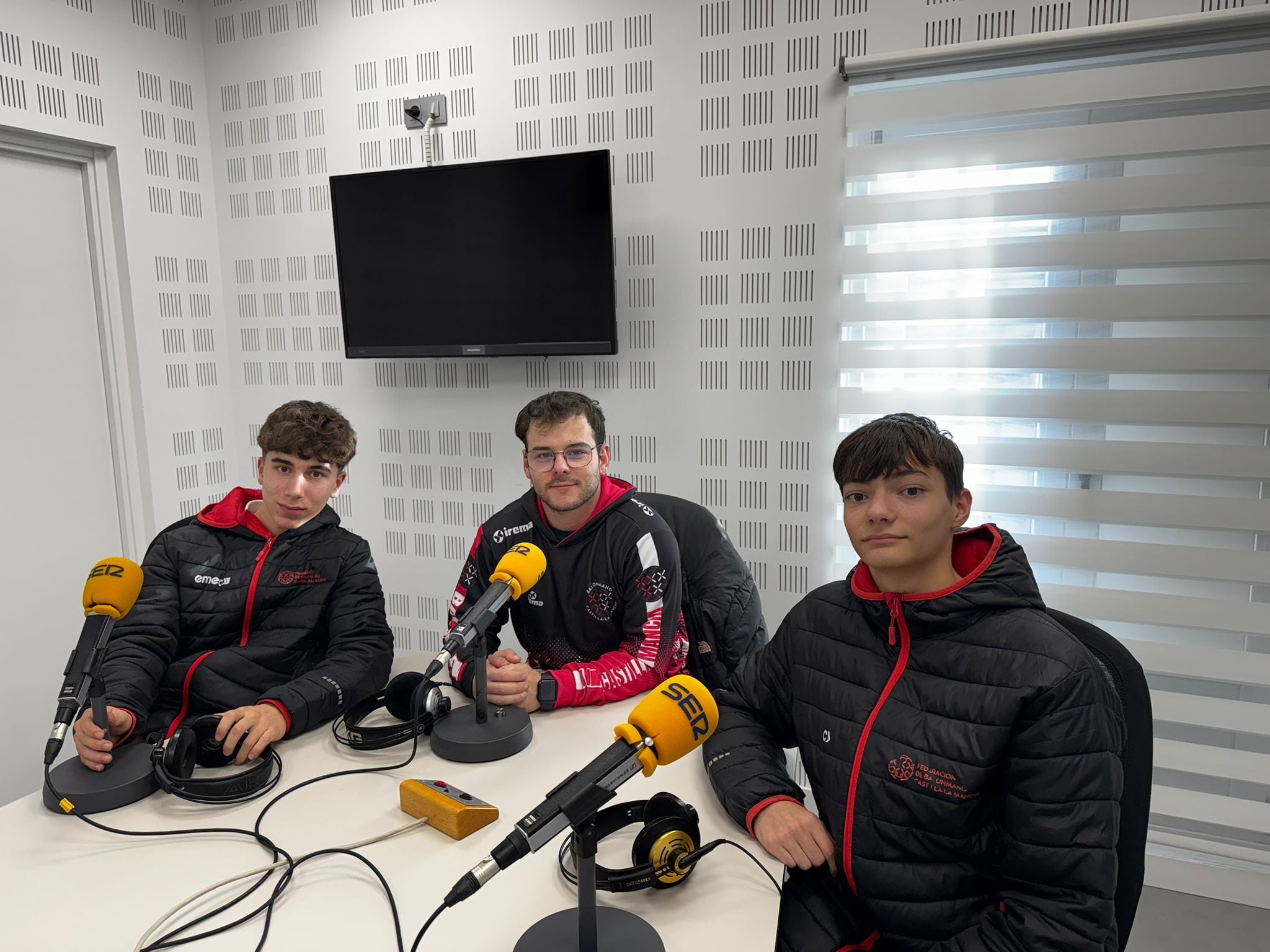 Alonso Mateos, Javi Romero e Ignacio Carrera