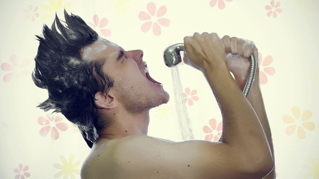 No descuidar nuestro aspecto físico ni nuestra higiene personal nos ayuda a mantener una salud mental en buen estado en tiempos de confinamiento