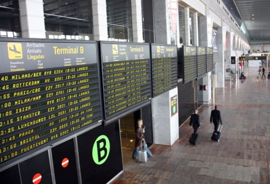 Interior de l&#039;Aeroport del Prat, Terminal 2