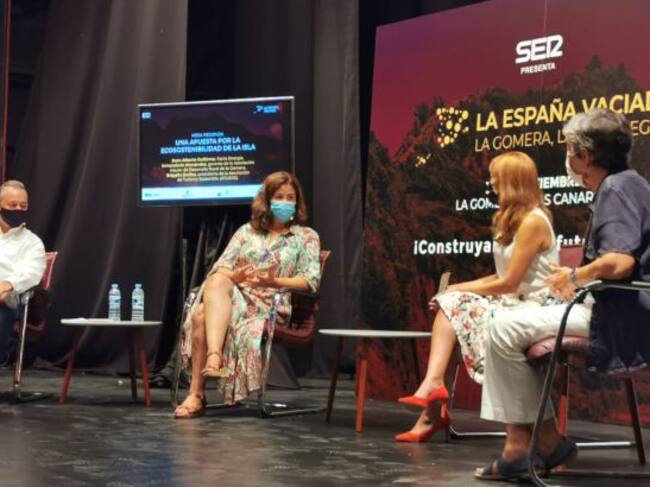 Uno de los momentos de la mesa redonda.