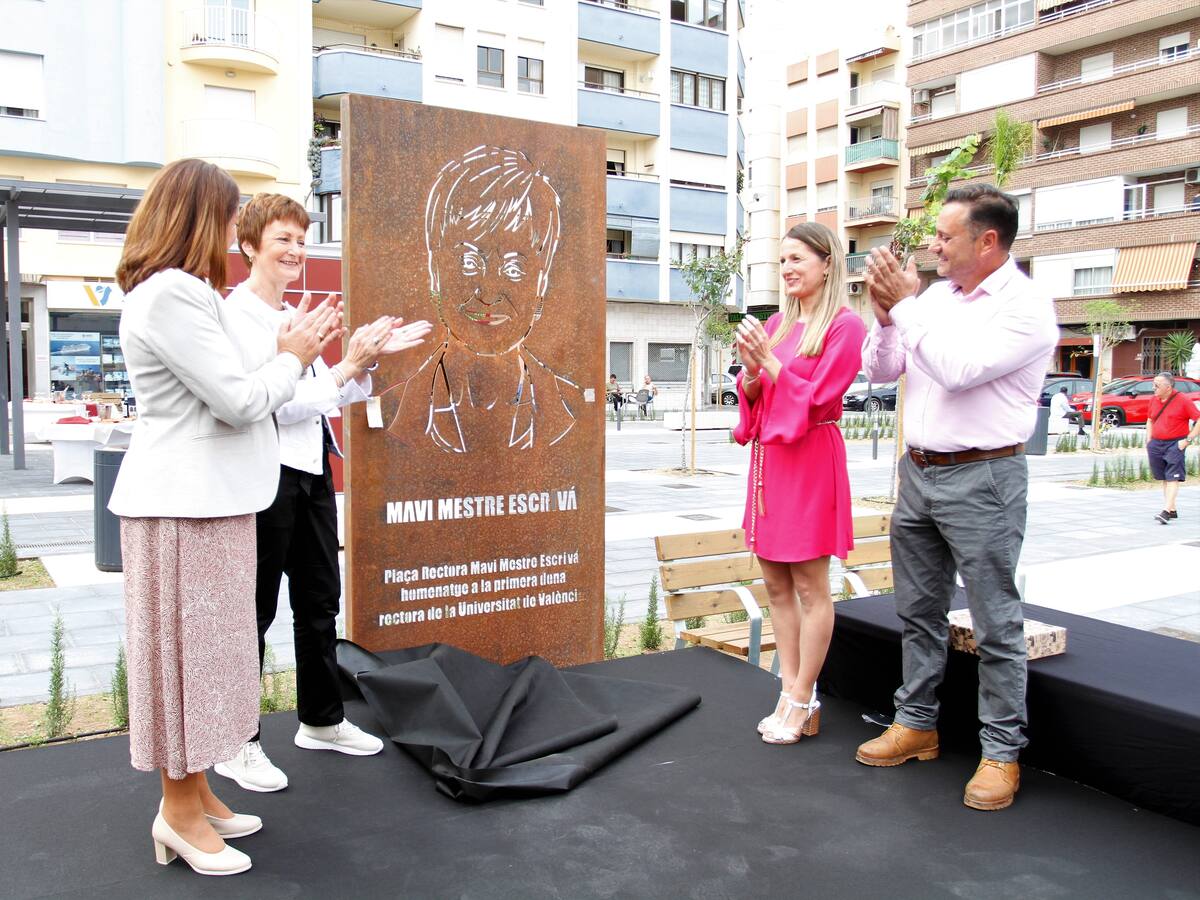 La rectora Mavi Mestre ya tiene su plaza en Oliva, su ciudad natal