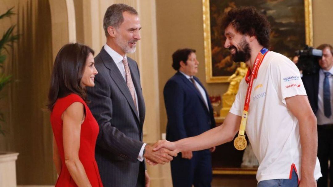 El jugador menorquí va rebre la felicitació dels Reis pel títol aconseguit.