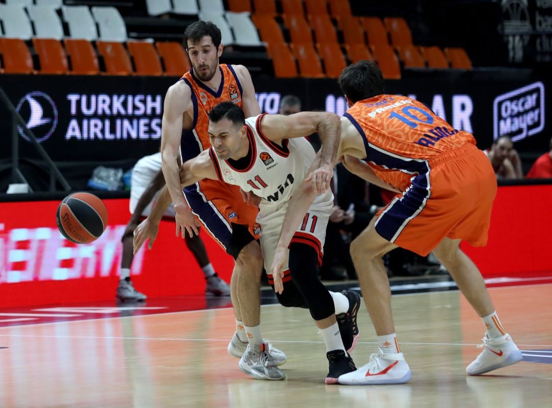 Imagen del último partido ante Olympiacos