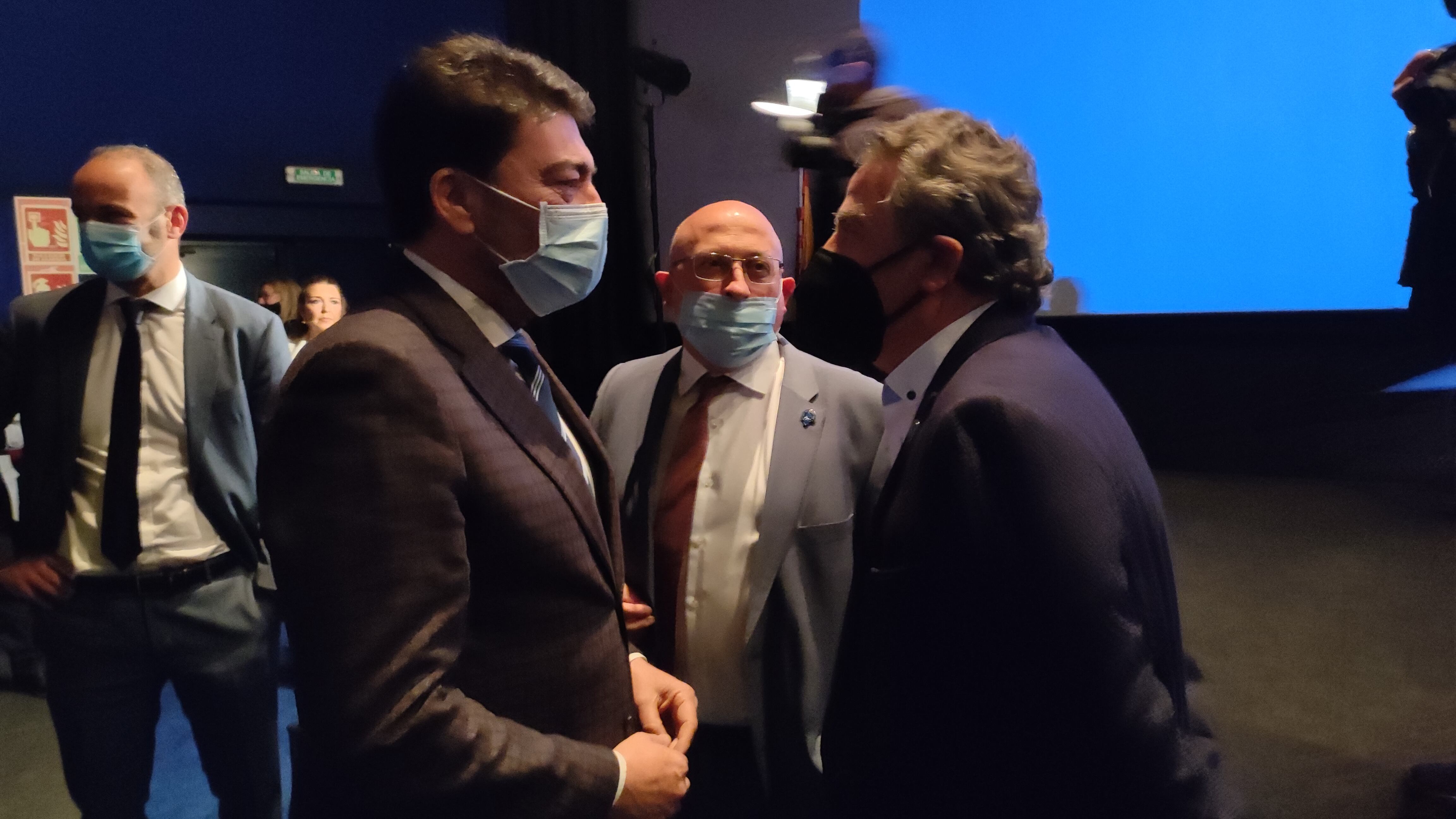 Enrique Ortiz, propietario del Hércules CF, y Luis Barcala, alcalde de Alicante