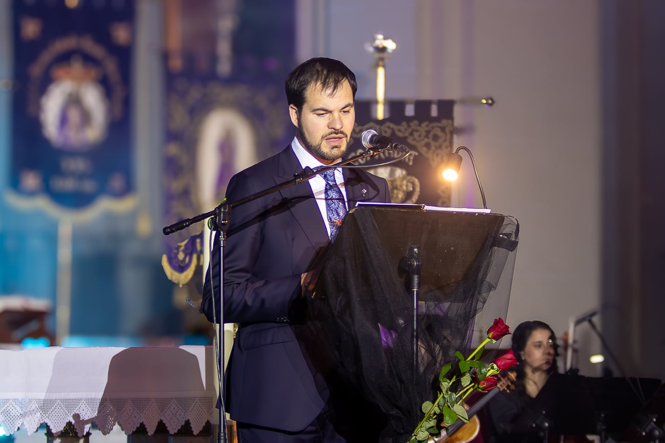 Miguel Ángel Rubio fue el pregonero de la Semana Santa eldense