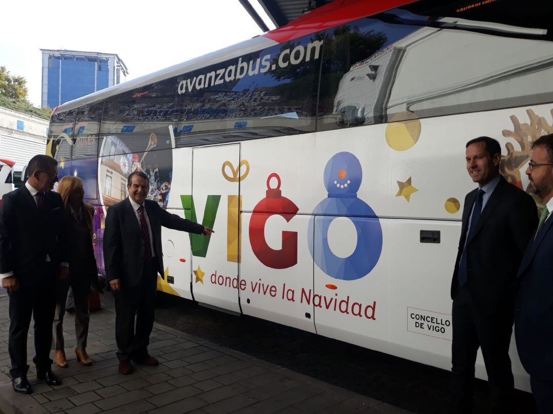 El alcalde de Vigo, Abel Caballero, en la Estación Sur de Méndez Álvaro en Madrid.