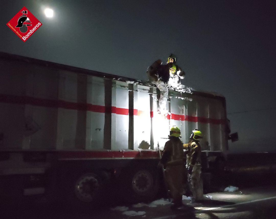 Incendio de la carga del camión