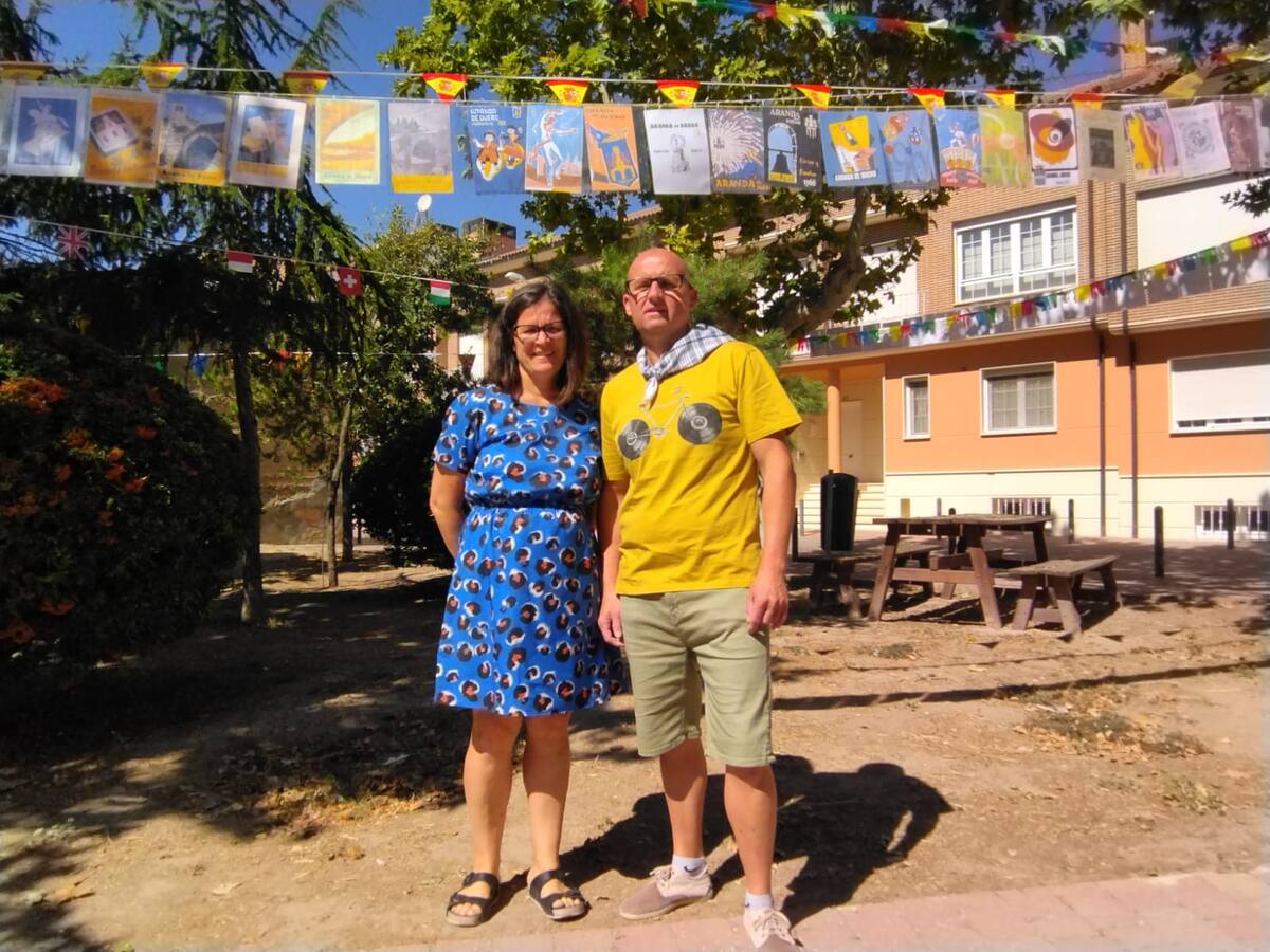 Las Tenerías adornan sus calles con motivo de las fiestas