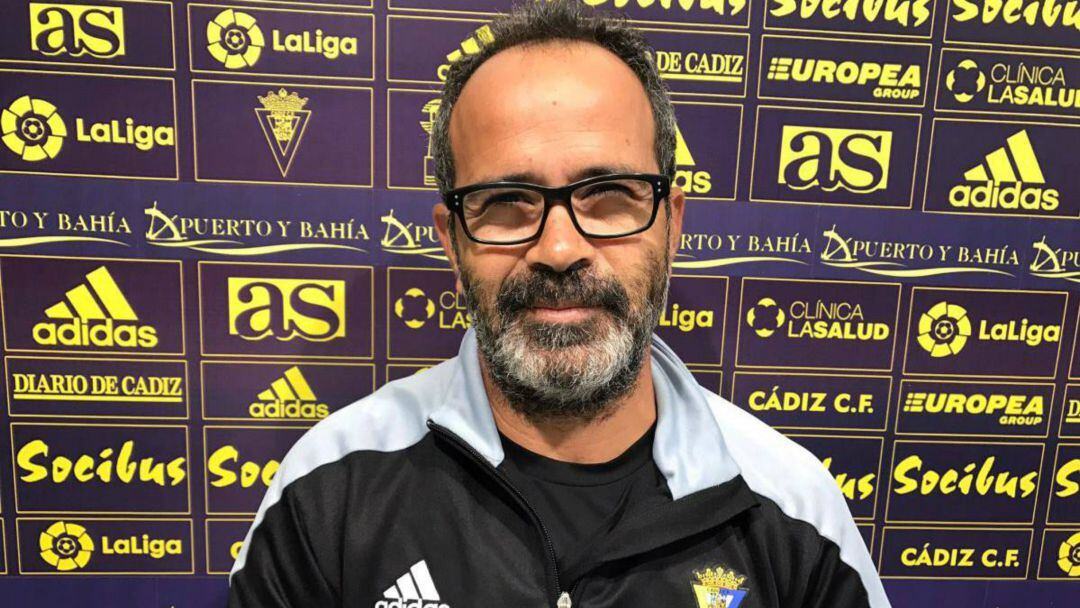 Álvaro Cervera llega como líder a El Sardinero.