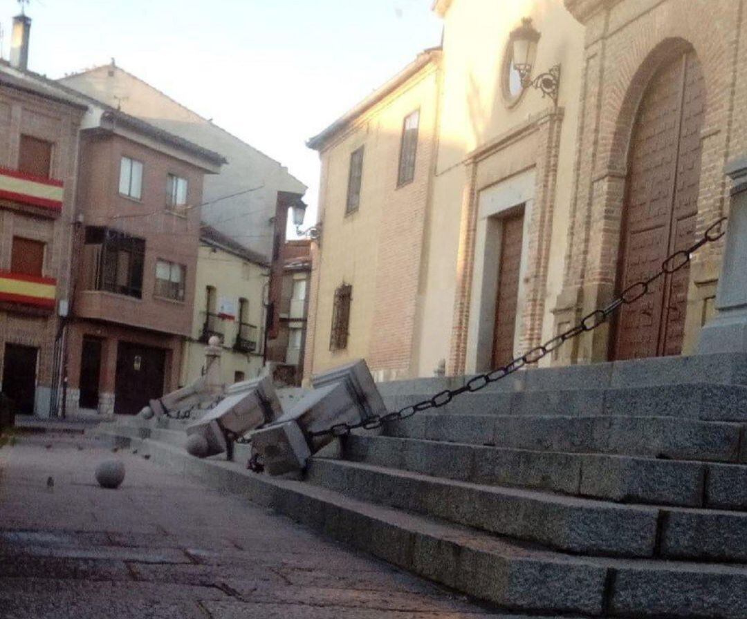 Actos vandálicos en la iglesia de Carbonero el Mayor