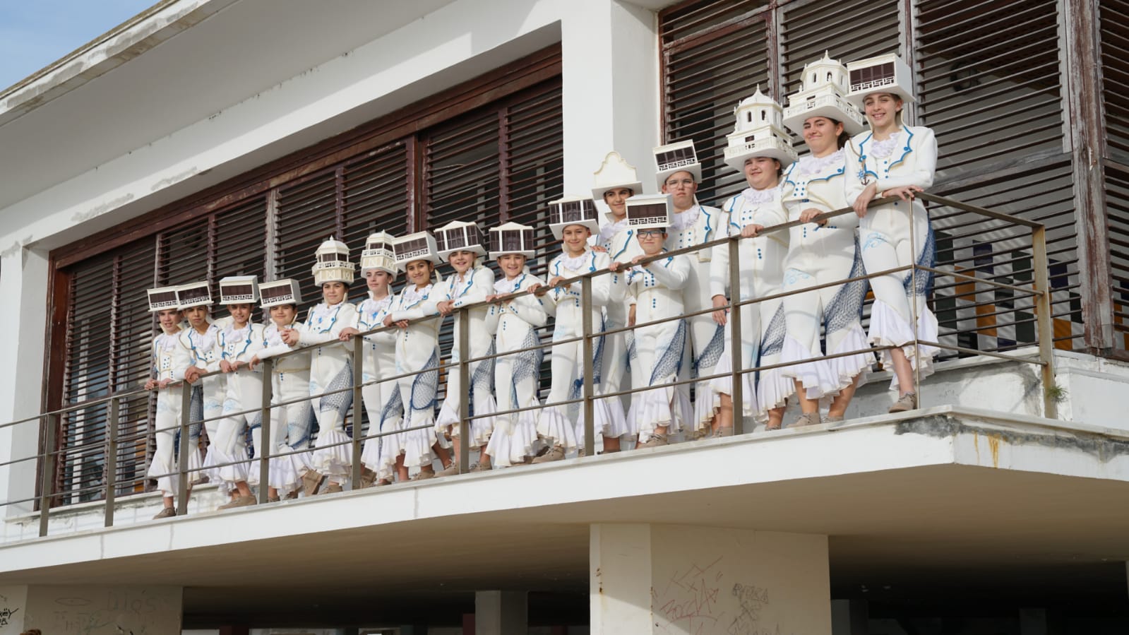 La comparsa &#039;La Centinela&#039; visita el Balneario de La Palma de Cádiz