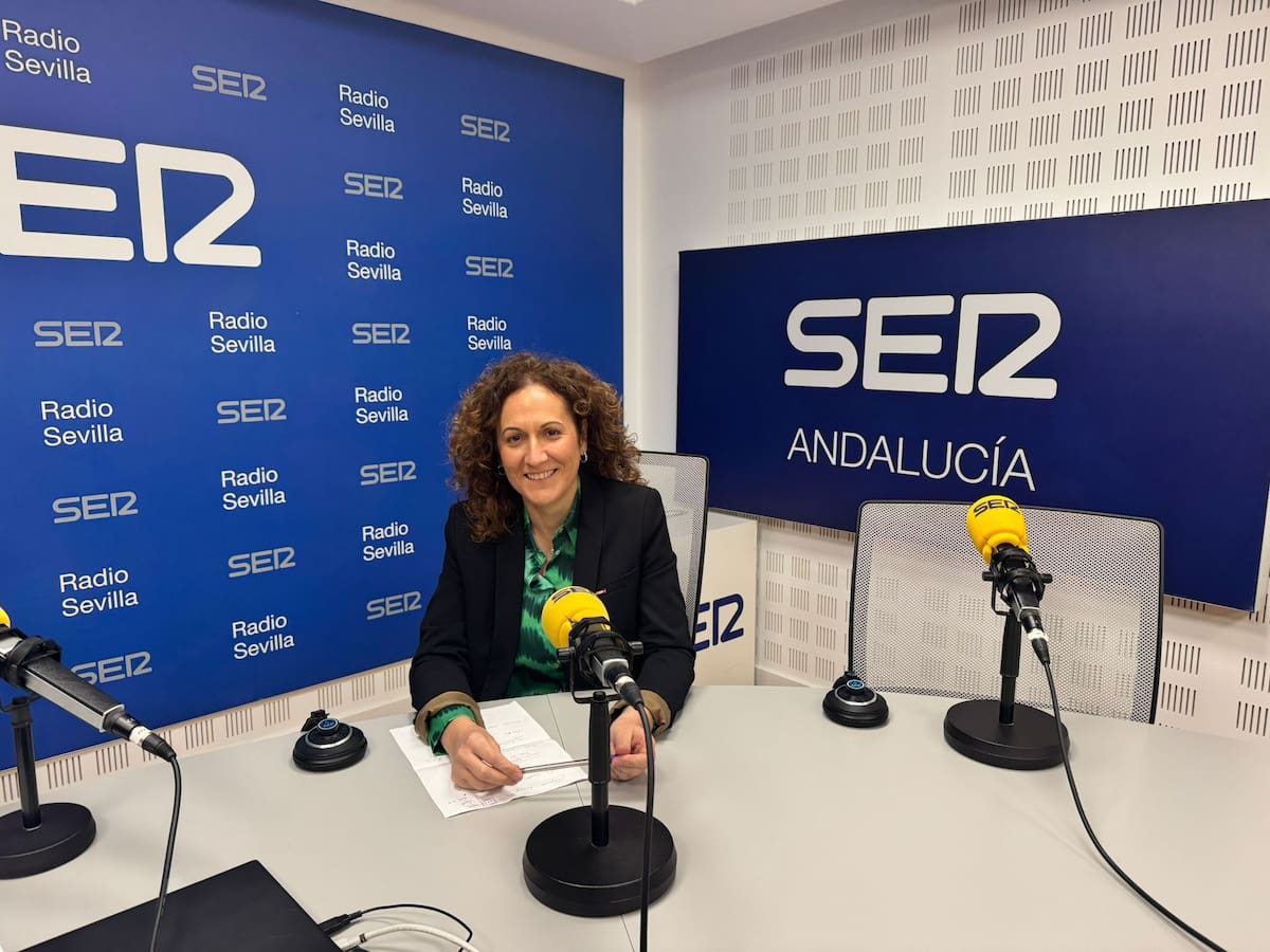 Nuria López: "Pedimos a los candidatos que mejoren los servicios públicos y una nueva Ley de Vivienda"