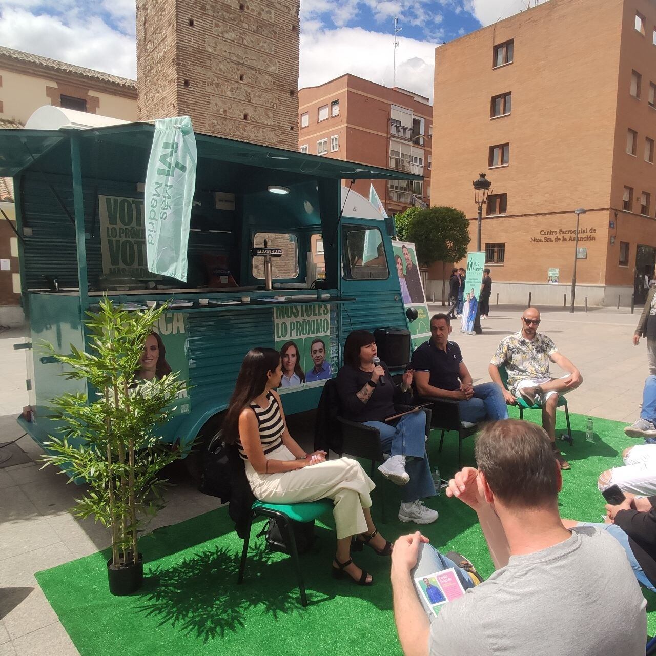 &#039;La Mostoleña&#039;, una caravana &#039;food truck&#039; para actos y mítines de Más Madrid Móstoles