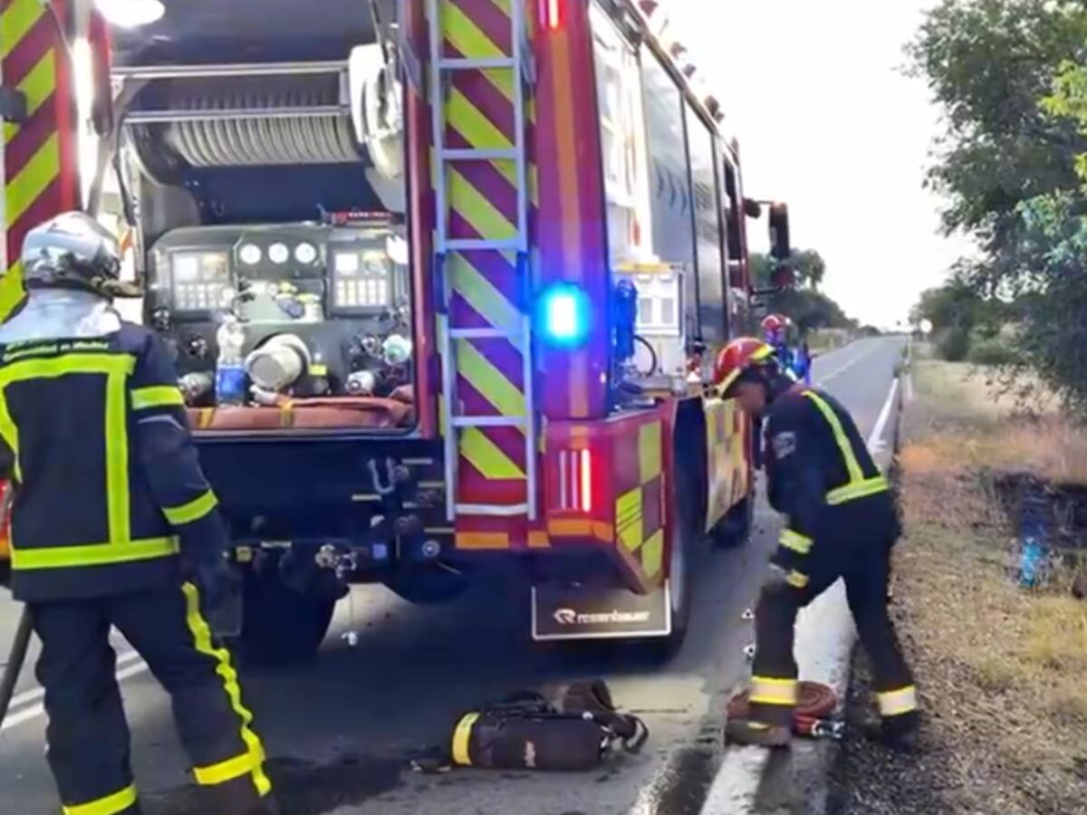 Muere calcinado un hombre tras chocar su coche con un árbol en Colmenar Viejo