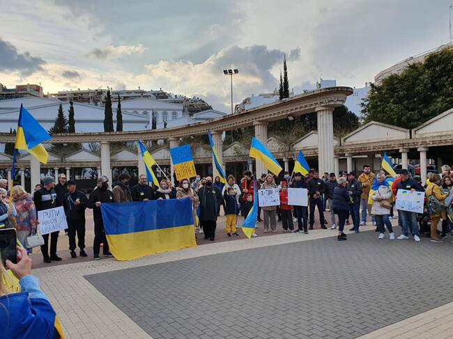 Concentración en Calp contra la guerra en Ucrania
