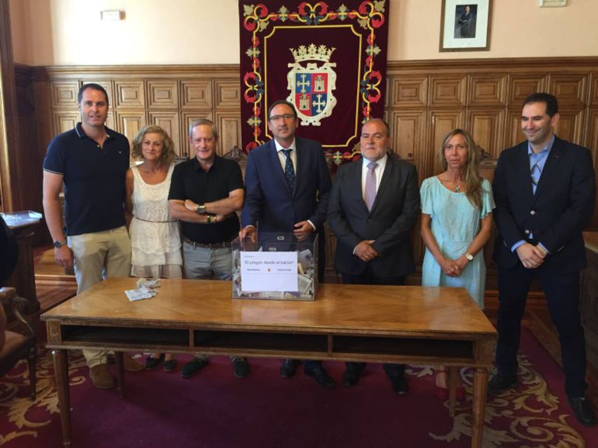 Ya se conocen los ganadores de la quinta edición del concurso "El pregón desde el balcón"