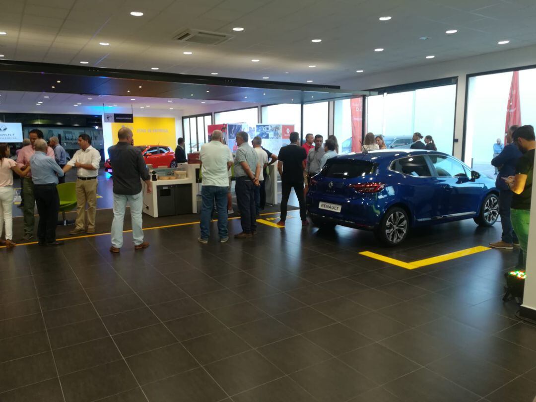 Presentación del nuevo Clio en las instalaciones de Renault Juan Toledo.