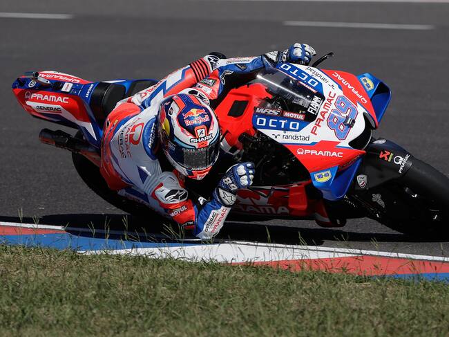 AME8432. SANTIAGO DEL ESTERO (ARGENTINA), 03/04/2022.- El piloto Jorge Martín en acción durante el Gran Premio de Argentina de MotoGP, en el autródromo de Termas de Rio Hondo, en Santiago del Estero (Argentina). EFE/ Juan Ignacio Roncoroni