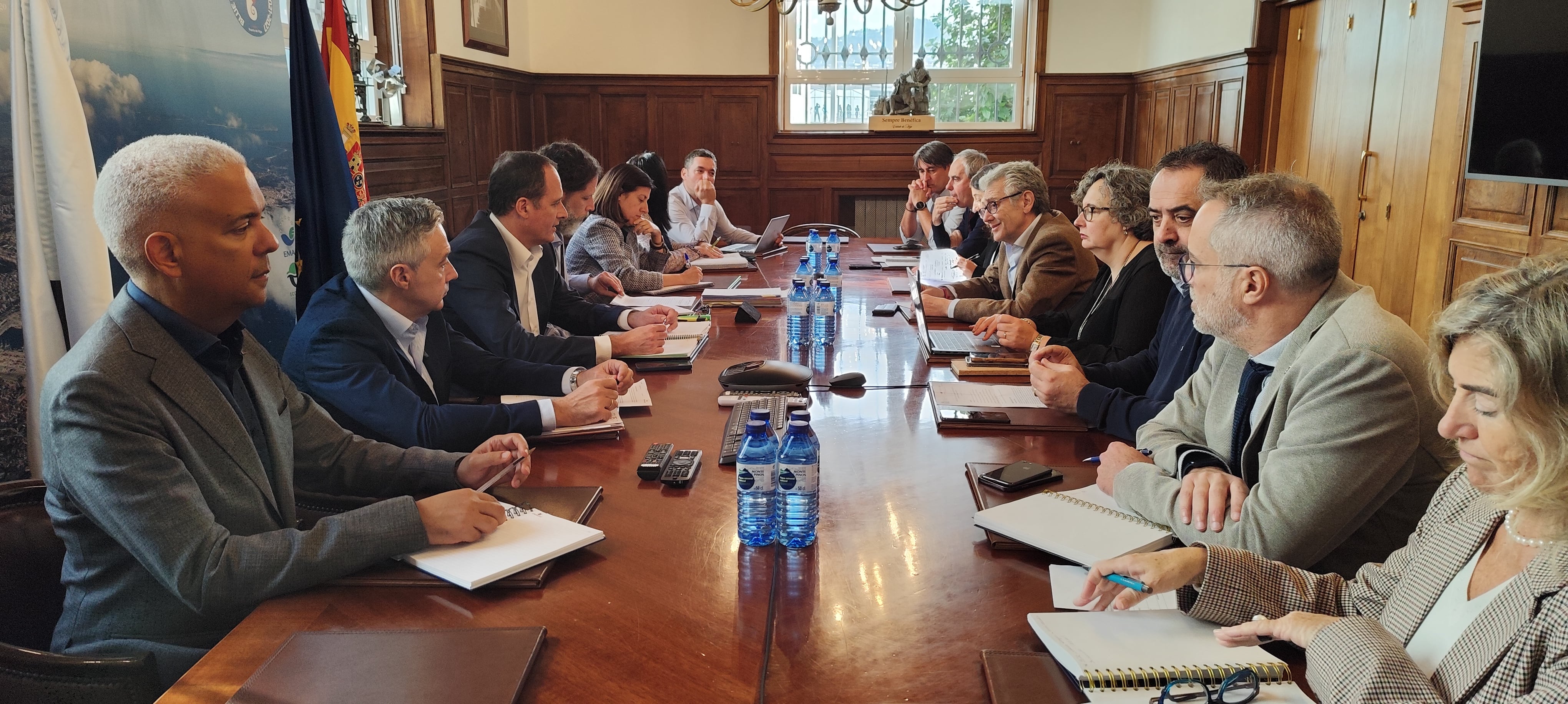 Reunión en el Puerto de Vigo.