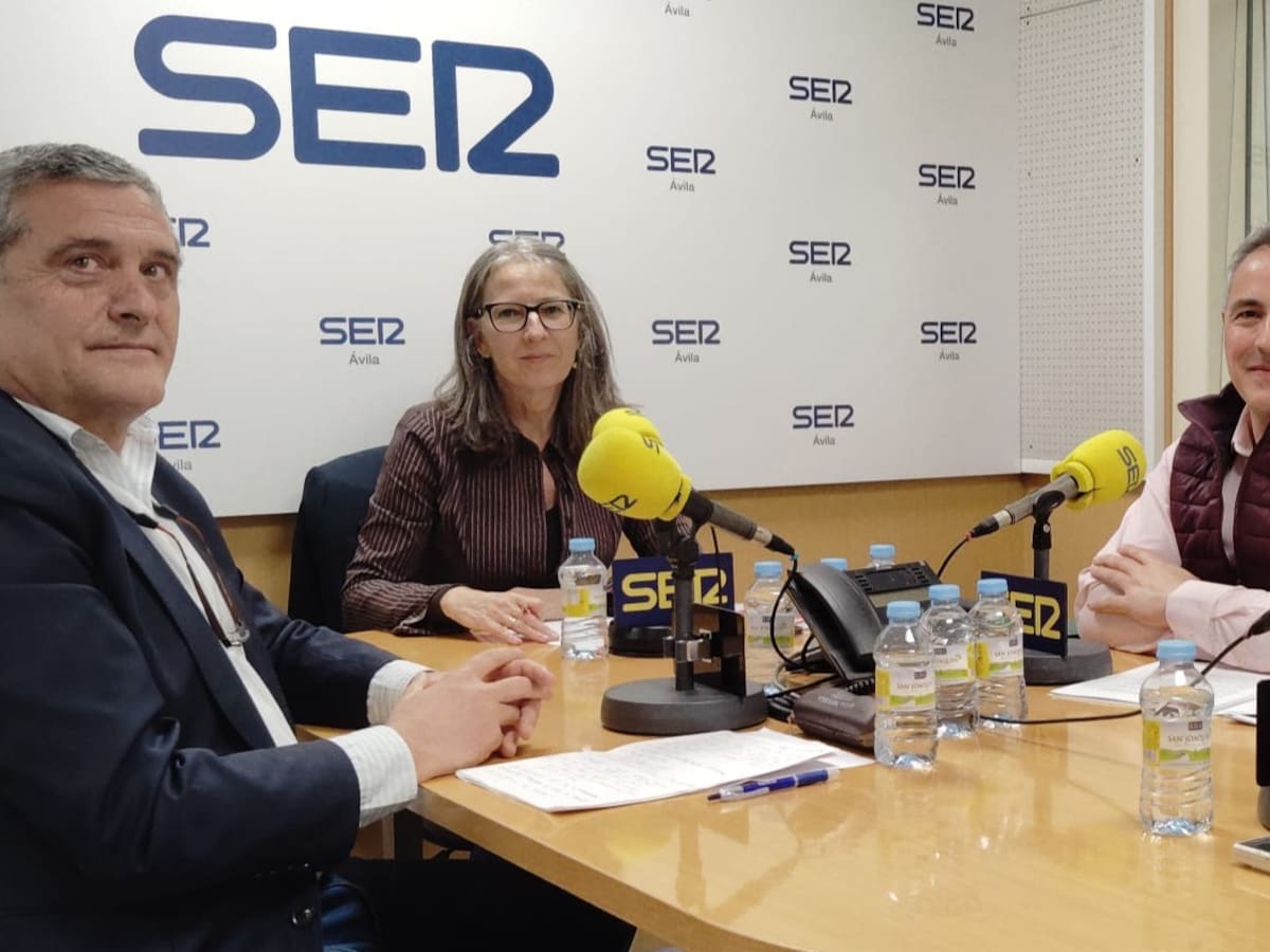 Elecciones autonómicas: PSOE, Vox y XÁvila debaten en la SER. El PP deja la silla vacía