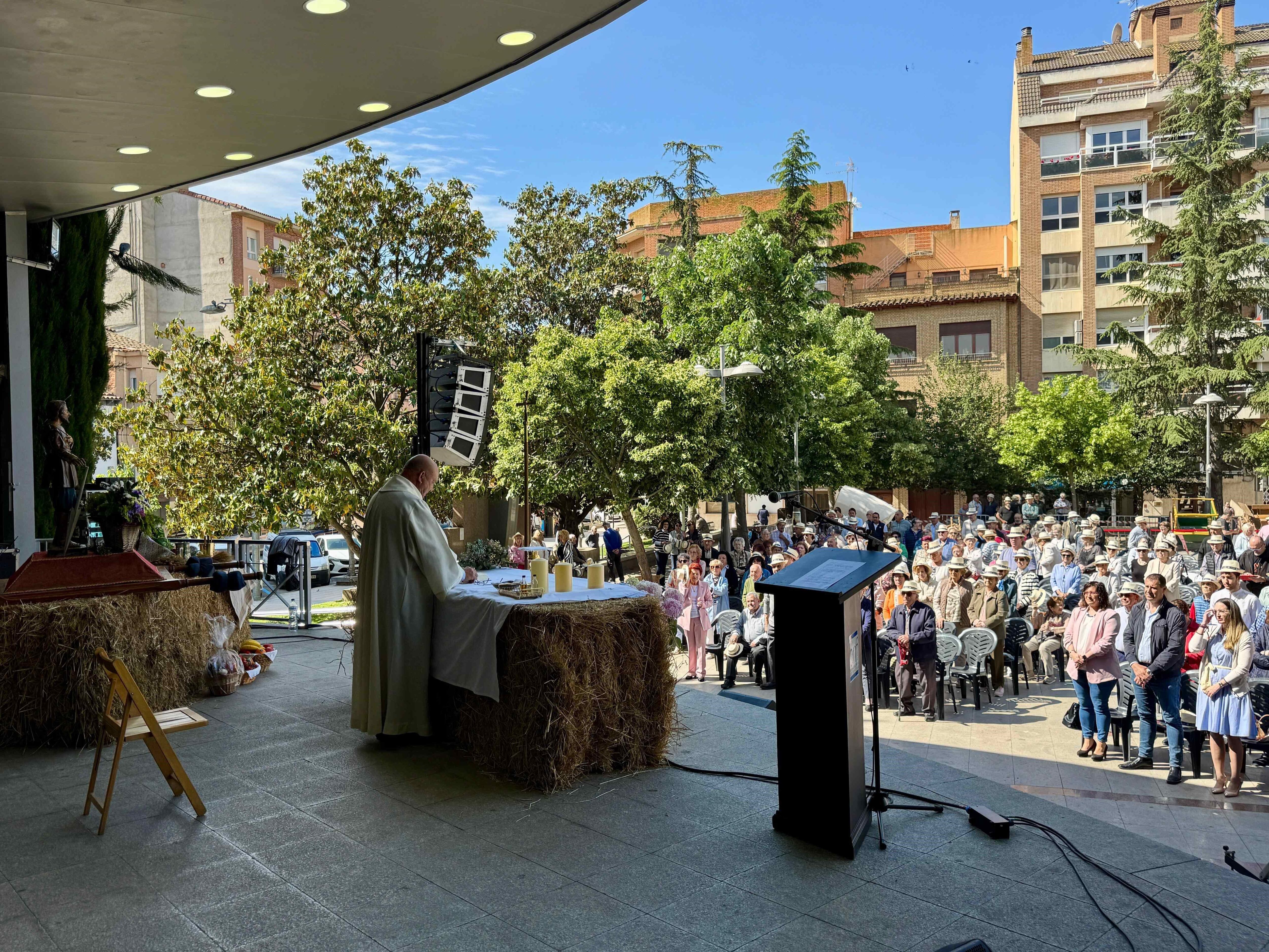 Celebración en honor a San Isidro en Binéfar. Foto: Ayto. de Binéfar